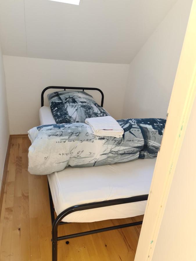 Villa High Ceiling 2 Bedrooms * Troisdorf