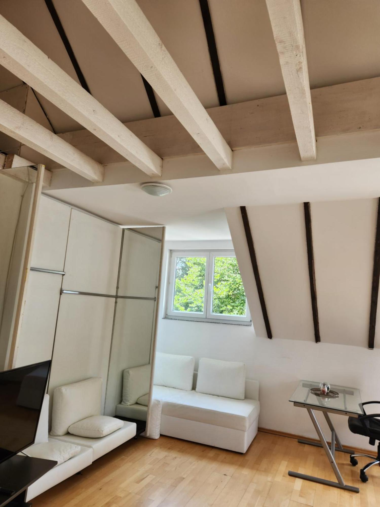 Villa High Ceiling 2 Bedrooms *